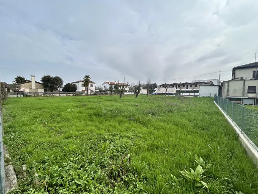 Immagine 11 di Terreno in vendita  in Via baldana a Fiesso D'artico