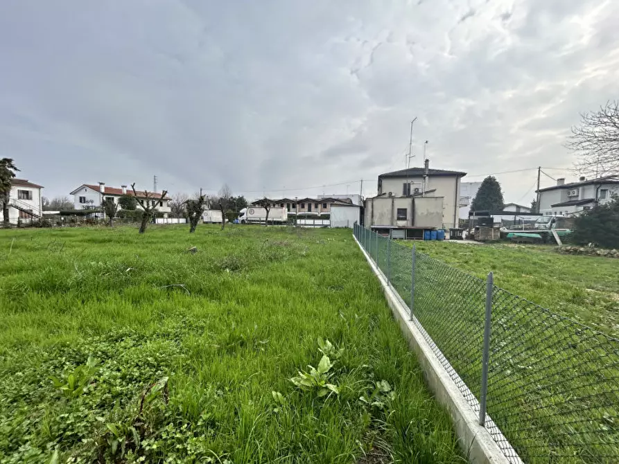 Immagine 15 di Terreno in vendita  in Via baldana a Fiesso D'artico