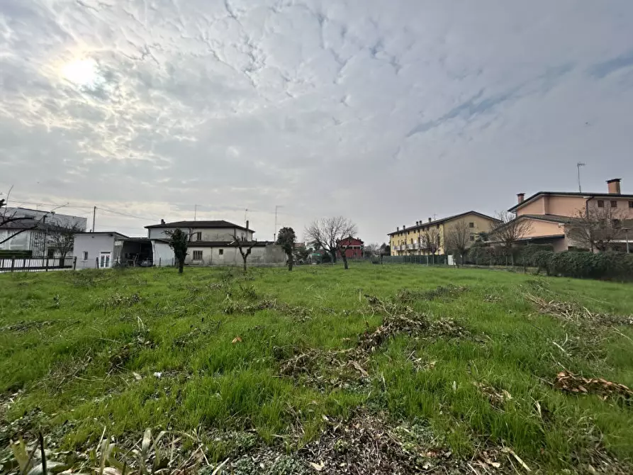 Immagine 21 di Terreno in vendita  in Via baldana a Fiesso D'artico
