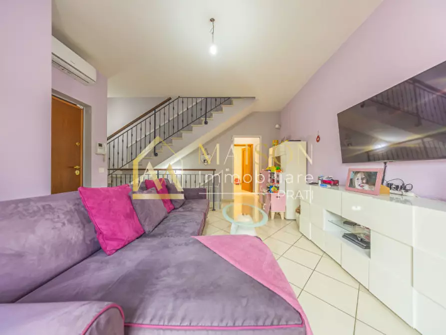 Immagine 1 di Villetta a schiera in vendita  in Via Busachi a Roma