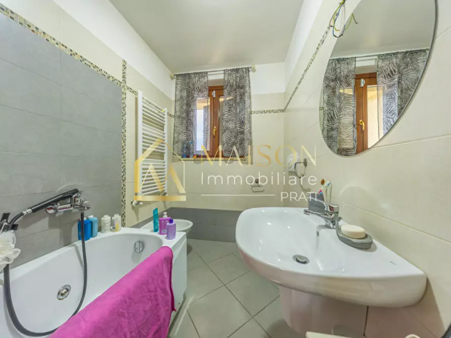 Immagine 48 di Villetta a schiera in vendita  in Via Busachi a Roma