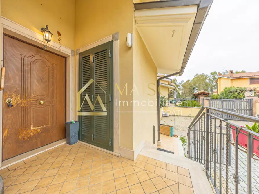 Immagine 61 di Villetta a schiera in vendita  in Via Busachi a Roma