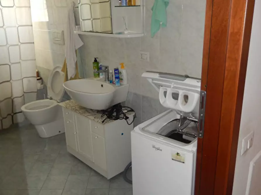 Immagine 10 di Camera in affitto  in Via Giovanni Ansaldo, 12 a Milano