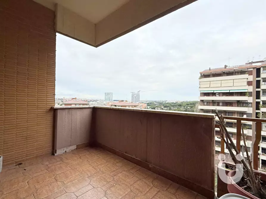 Immagine 10 di Appartamento in vendita  in Via Elio Vittorini a Roma