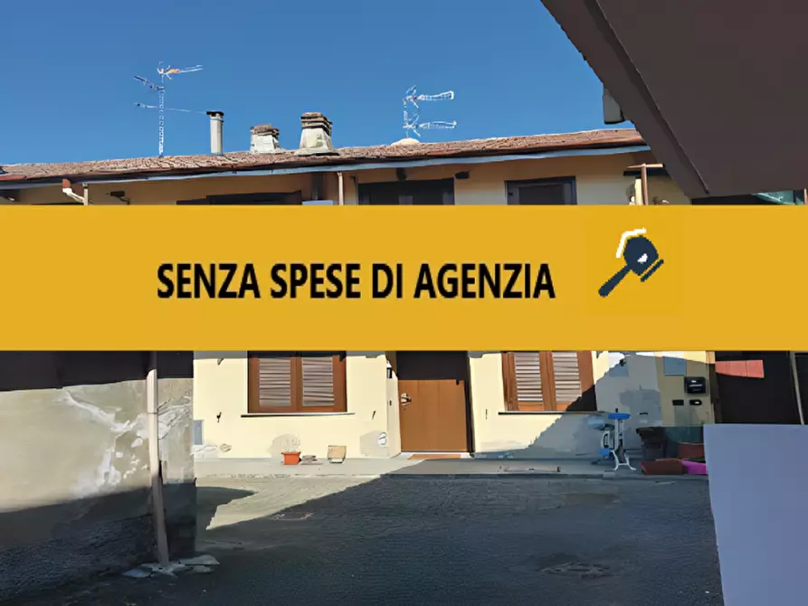 Immagine 2 di Casa indipendente in vendita  in VIA TERDOBBIATE 19 a Sozzago