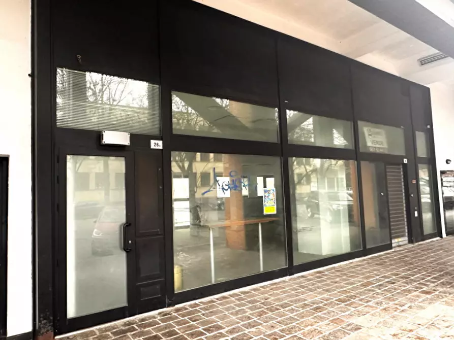 Immagine 2 di Attività commerciale in vendita  in via Dell'Artigiano a Bologna