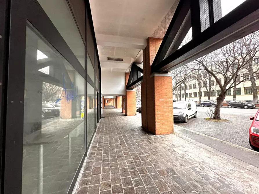 Immagine 9 di Attività commerciale in vendita  in via Dell'Artigiano a Bologna