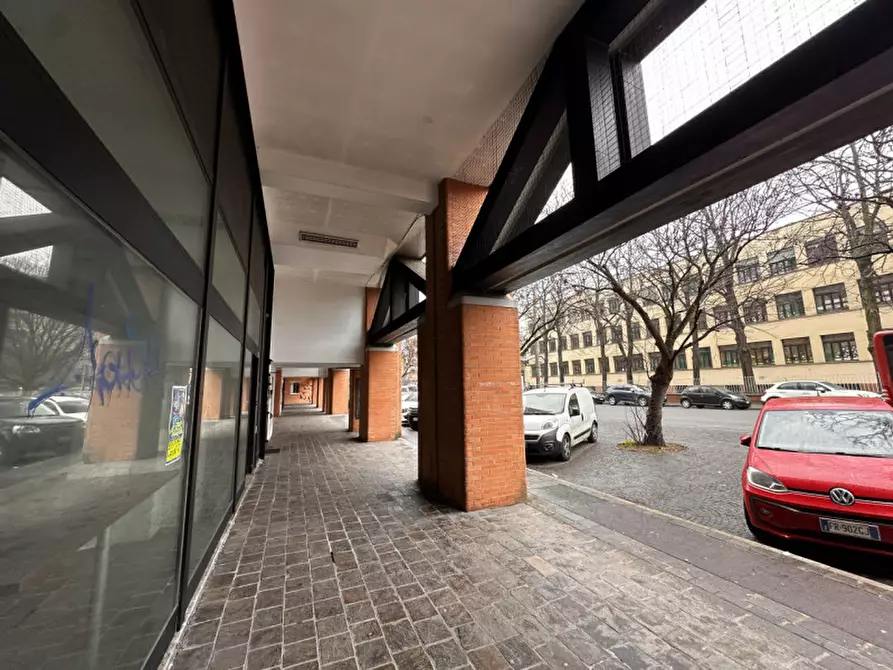 Immagine 10 di Attività commerciale in vendita  in via Dell'Artigiano a Bologna