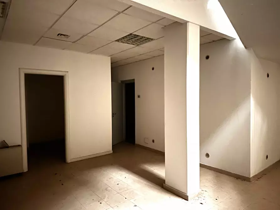 Immagine 21 di Attività commerciale in vendita  in via Dell'Artigiano a Bologna
