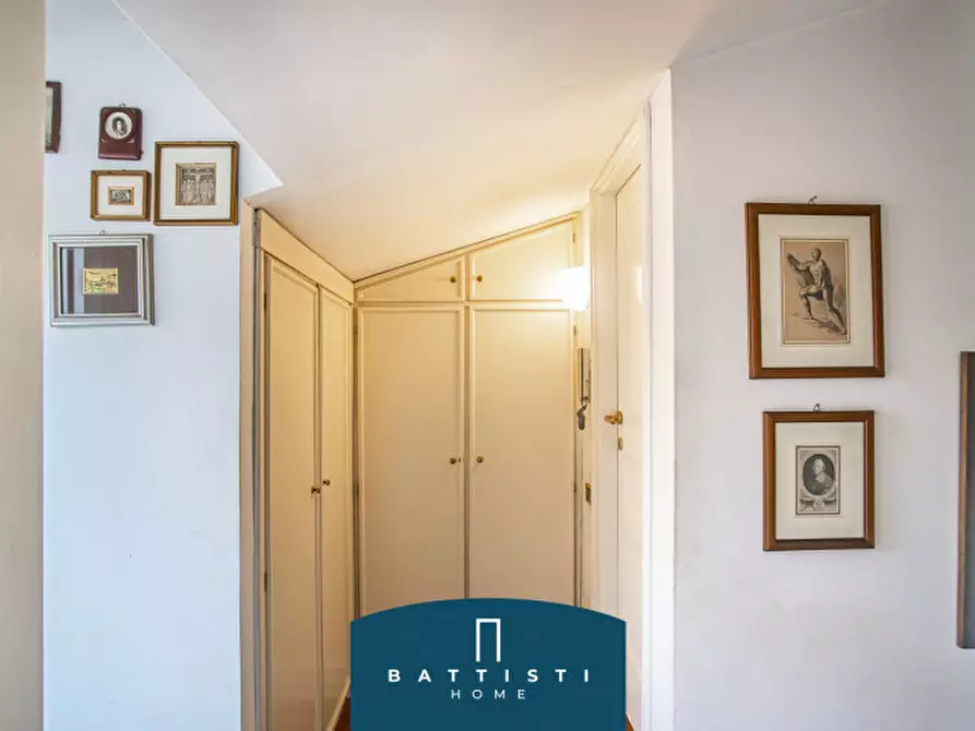 Immagine 24 di Attico in vendita  in Piazza di San Silvestro a Roma