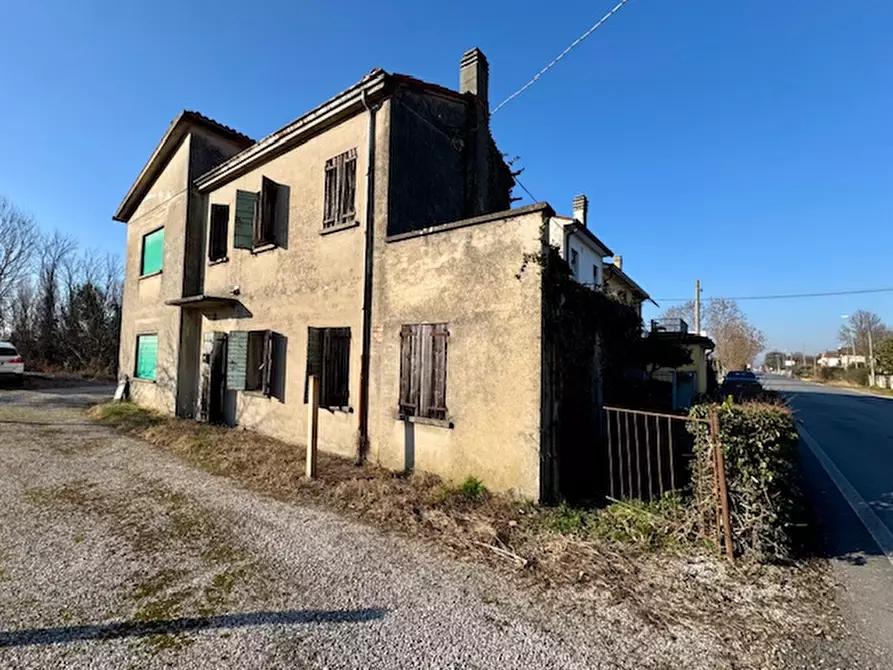 Immagine 1 di Rustico / casale in vendita  in Via Pelosa a Saccolongo