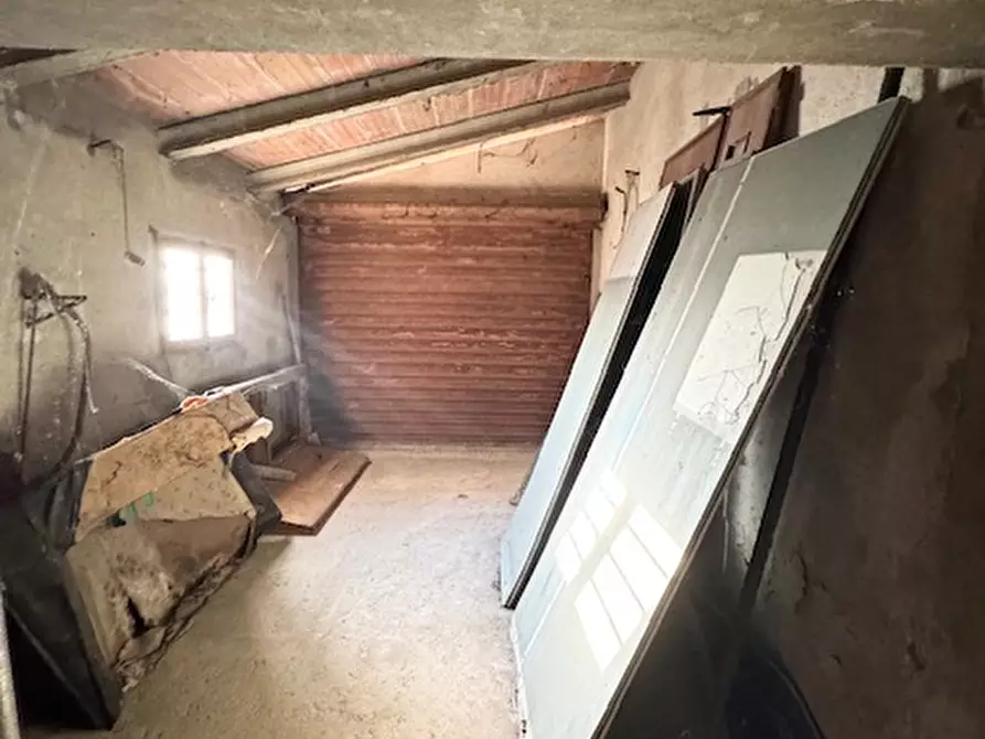 Immagine 8 di Rustico / casale in vendita  in Via Pelosa a Saccolongo