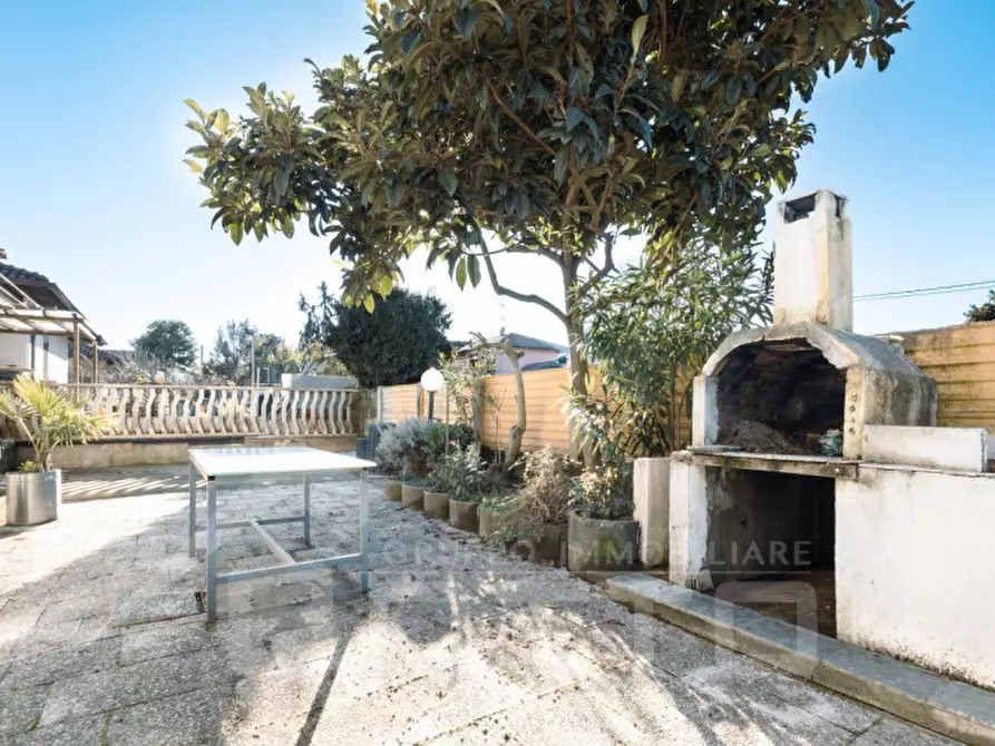 Immagine 2 di Appartamento in vendita  in VIA MATTEOTTI 78 a Lonate Pozzolo