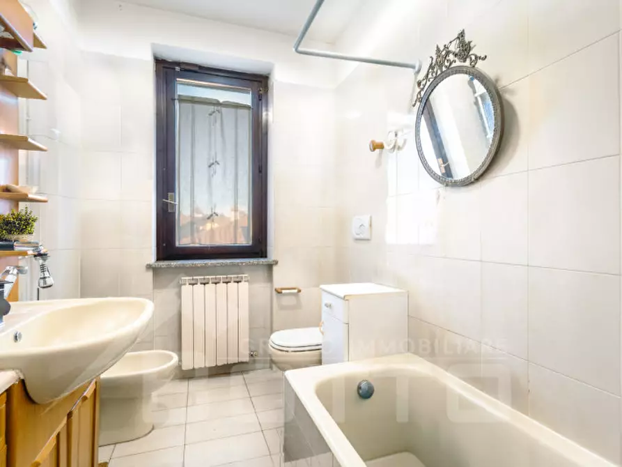 Immagine 13 di Appartamento in vendita  in VIA MATTEOTTI 78 a Lonate Pozzolo