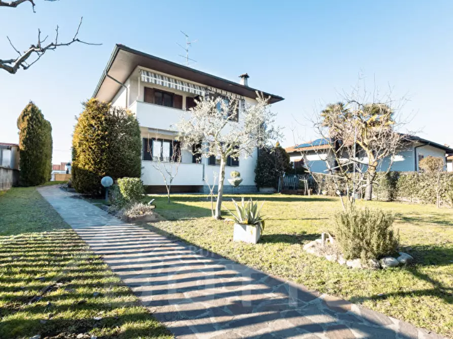 Immagine 22 di Appartamento in vendita  in VIA MATTEOTTI 78 a Lonate Pozzolo