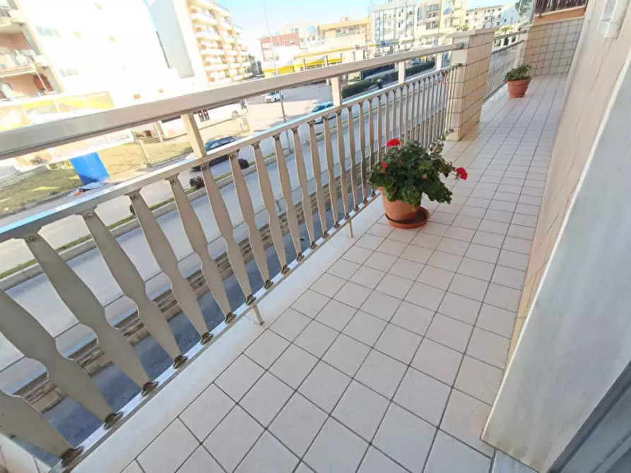 Immagine 2 di Appartamento in vendita  in Via Palmiro Togliatti, 50 a Andria