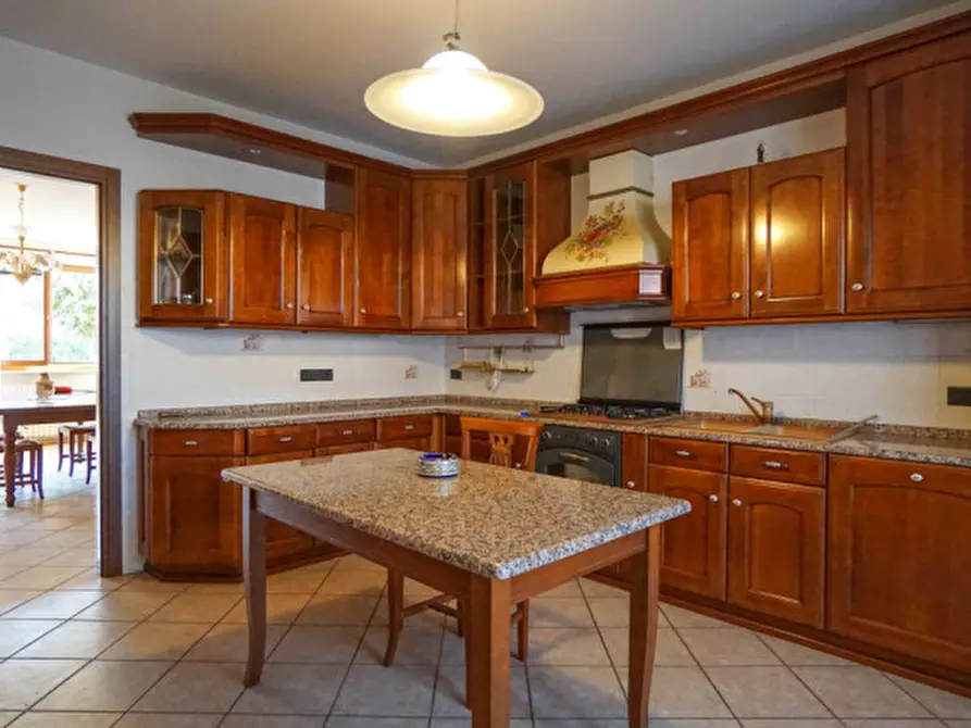 Immagine 10 di Villetta a schiera in vendita  a San Bonifacio