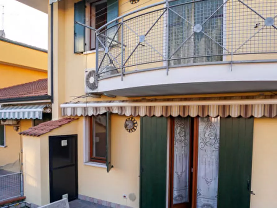 Immagine 25 di Villetta a schiera in vendita  a San Bonifacio