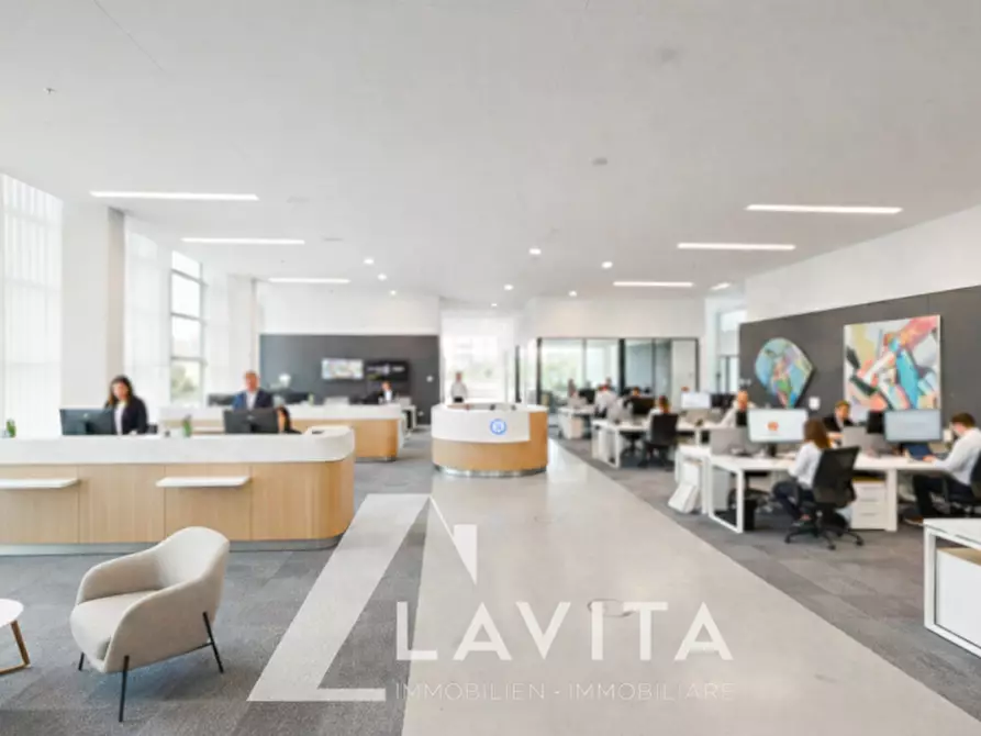 Immagine 1 di Attività commerciale in affitto  in via Arnaria a Ortisei .St Ulrich.