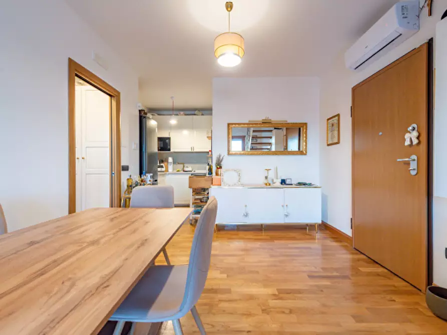 Immagine 4 di Appartamento in vendita  in VIA GOLFO DEL TIGULLIO 37 a Roma