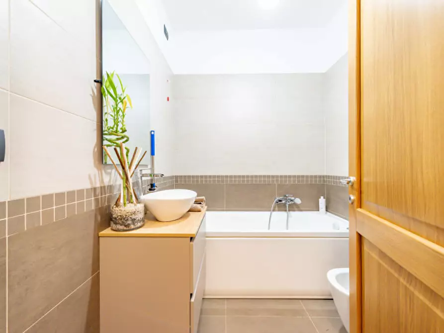 Immagine 15 di Appartamento in vendita  in VIA GOLFO DEL TIGULLIO 37 a Roma