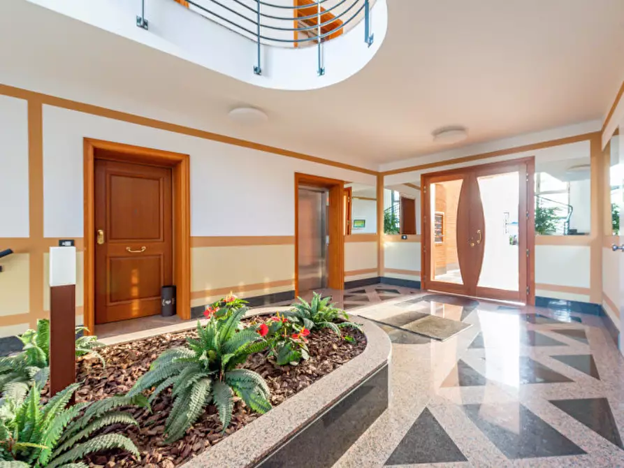 Immagine 33 di Appartamento in vendita  in VIA GOLFO DEL TIGULLIO 37 a Roma