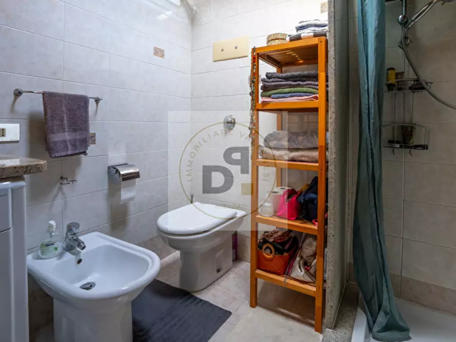 Immagine 5 di Appartamento in vendita  in gasparo a Salò