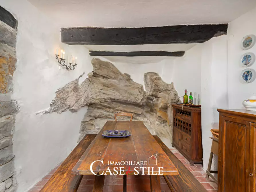 Immagine 7 di Appartamento in vendita  in Via Circonvallazione a Ameglia