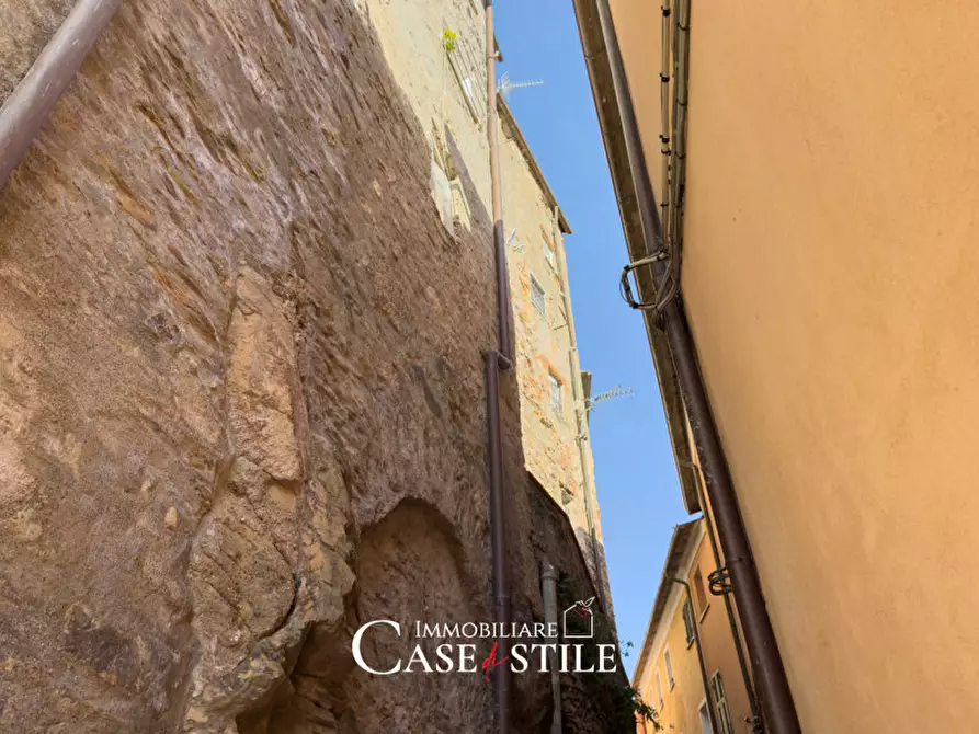 Immagine 16 di Appartamento in vendita  in Via Circonvallazione a Ameglia