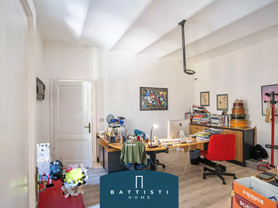 Immagine 4 di Appartamento in vendita  in Via Gaeta a Roma