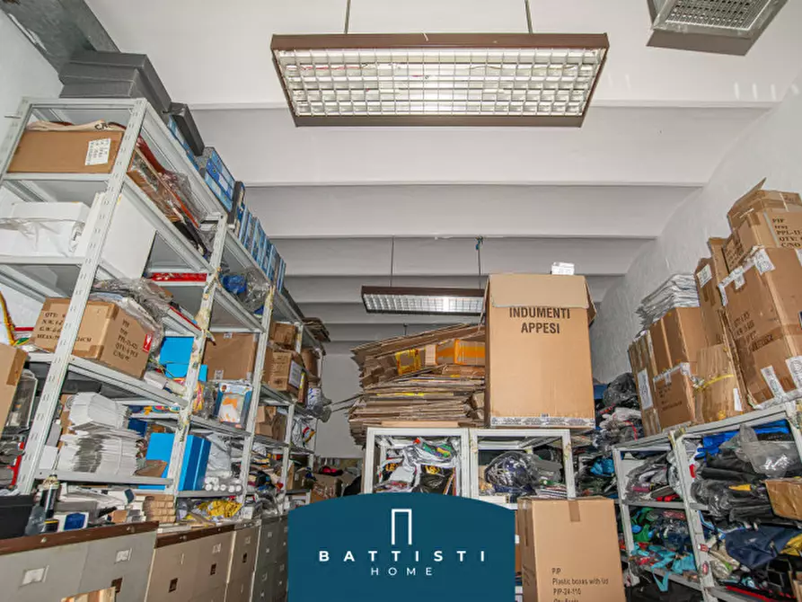 Immagine 24 di Appartamento in vendita  in Via Gaeta a Roma