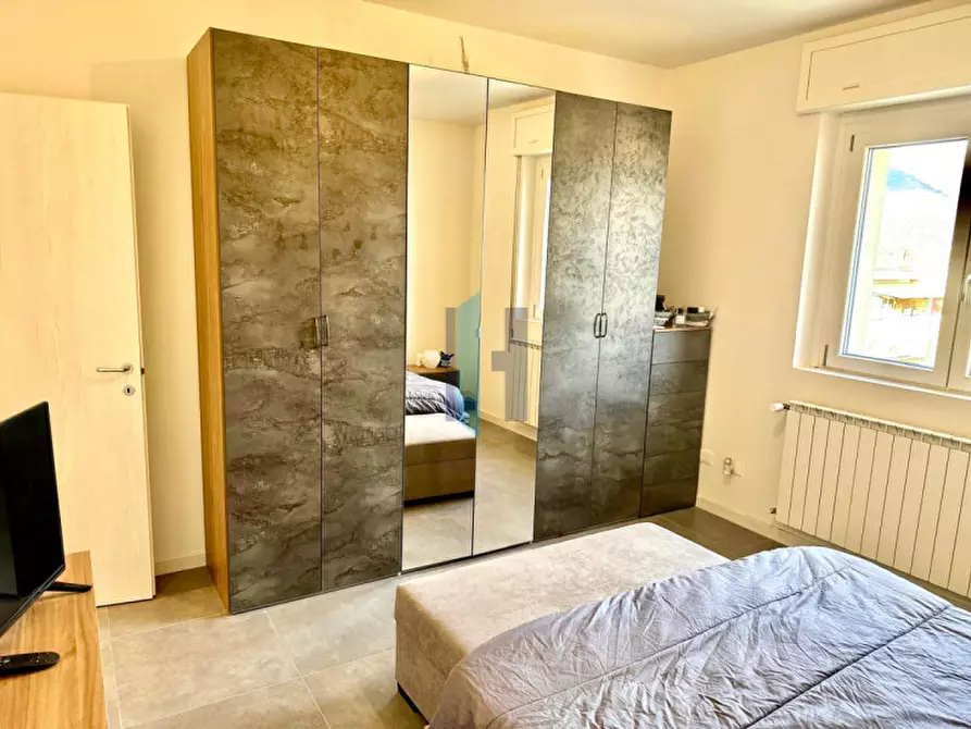 Immagine 7 di Appartamento in vendita  in via Cadizzoni 8 a Brescia
