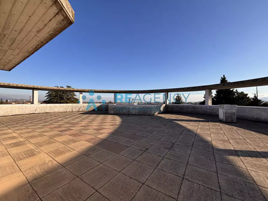 Immagine 22 di Attico in vendita  in Via Istria a Schio