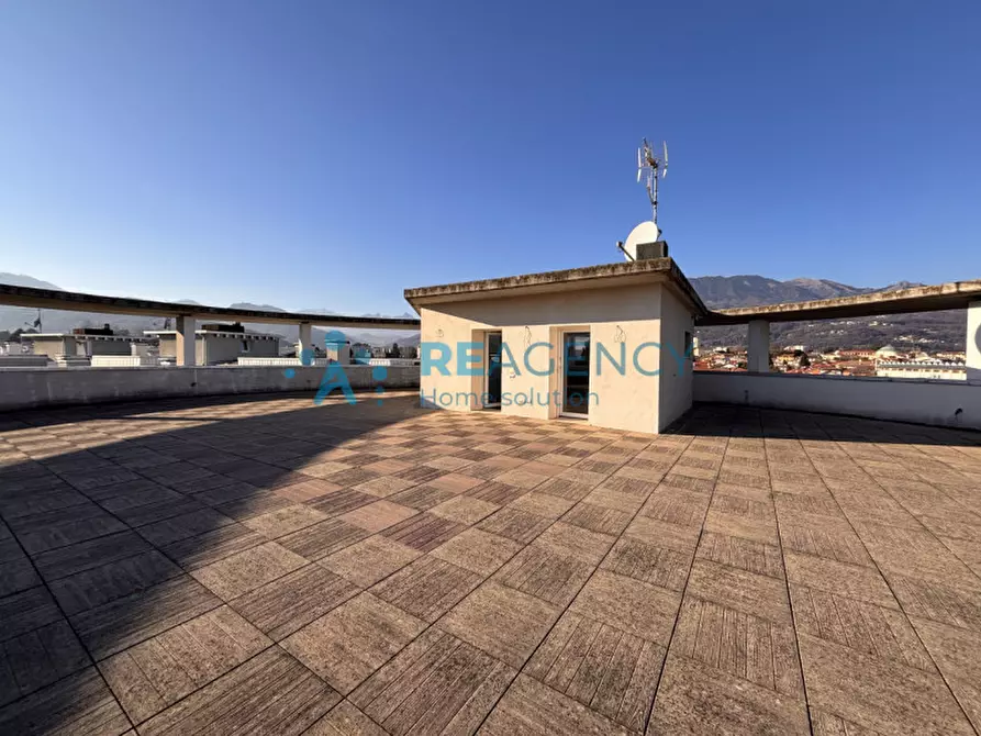 Immagine 26 di Attico in vendita  in Via Istria a Schio