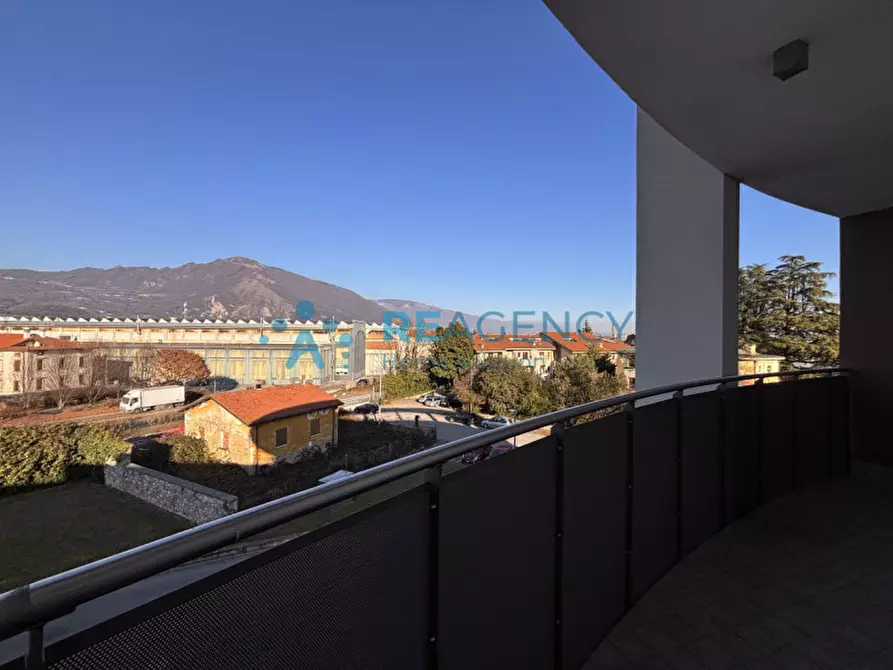 Immagine 31 di Attico in vendita  in Via Istria a Schio