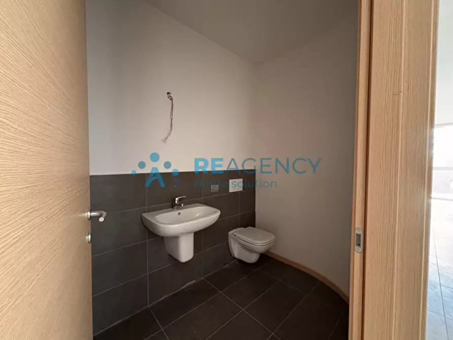 Immagine 32 di Attico in vendita  in Via Istria a Schio