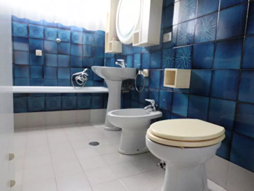 Immagine 26 di Appartamento in vendita  in Via Amendola a Montevarchi