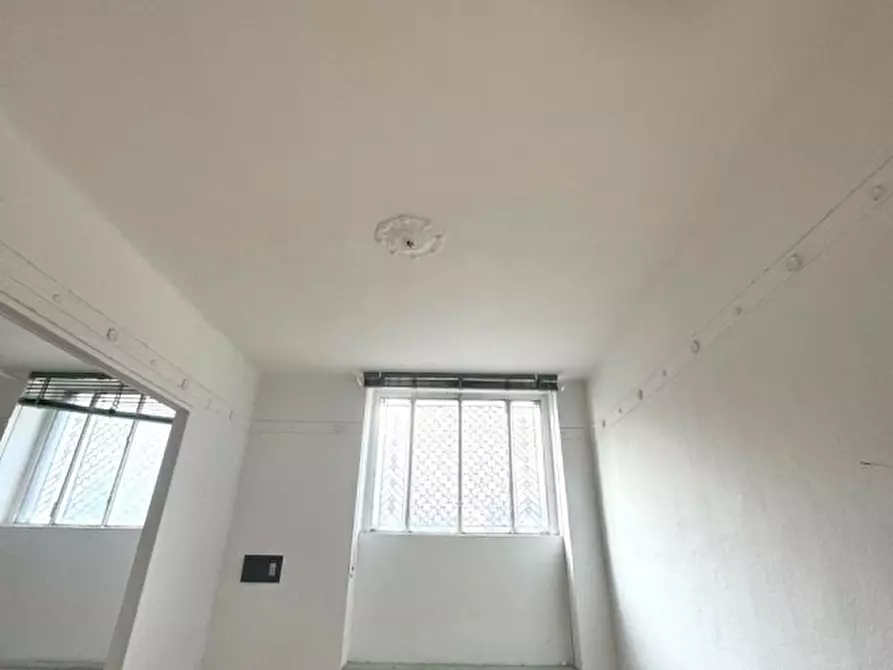 Immagine 10 di Appartamento in vendita  in Via Eupili 4 a Milano