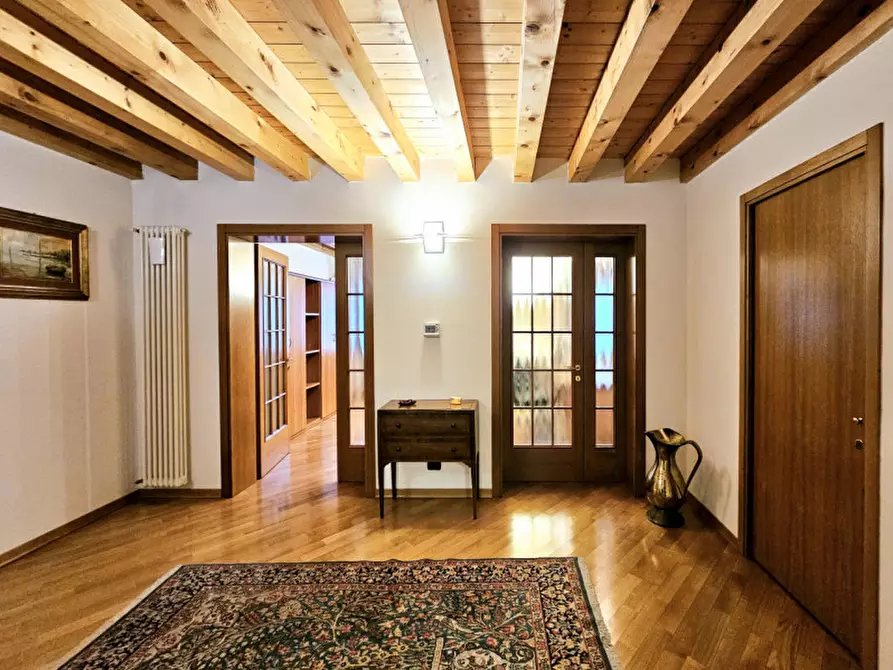 Immagine 10 di Ufficio in vendita  in Piazza Trento a Este