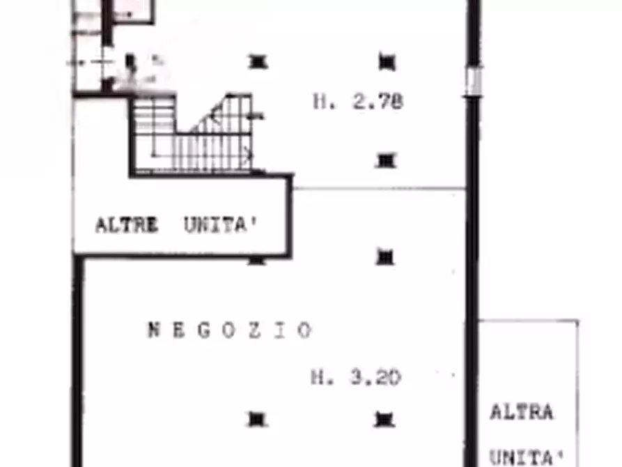 Immagine 5 di Negozio in vendita  in Piazzale Castagnara, 37 a Cadoneghe