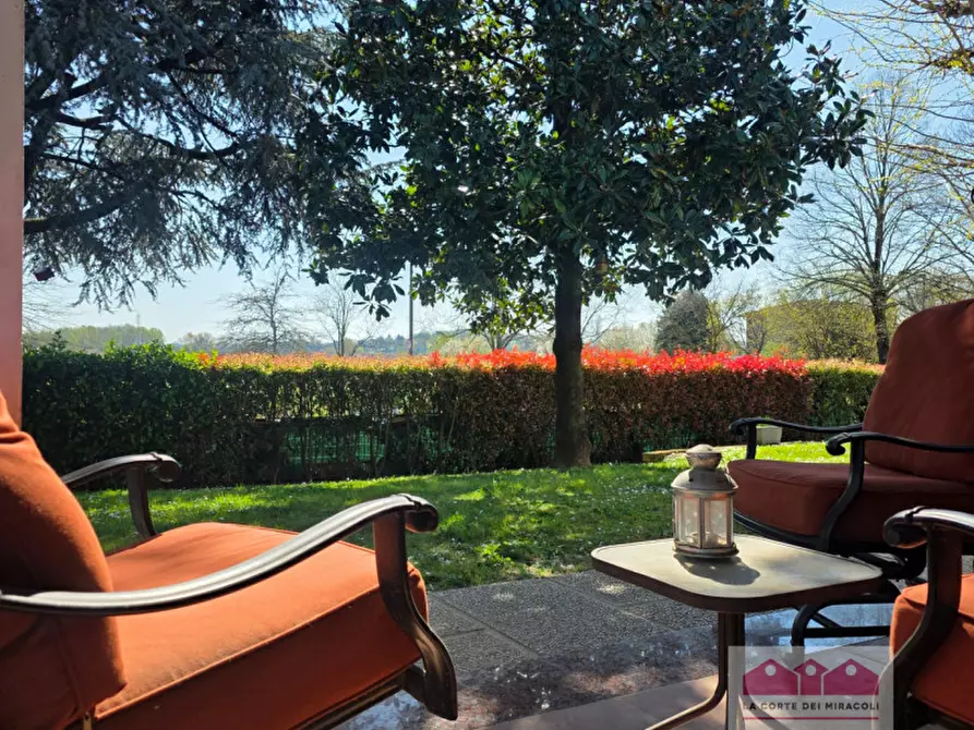 Immagine 3 di Casa indipendente in vendita  in Viale Francesco Crispi a Costabissara