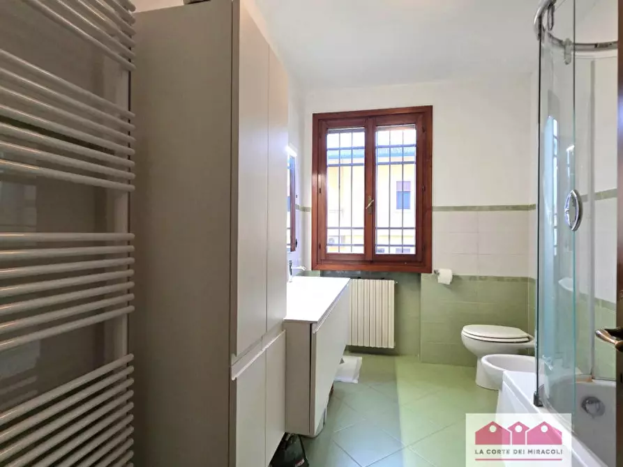 Immagine 16 di Casa indipendente in vendita  in Viale Francesco Crispi a Costabissara