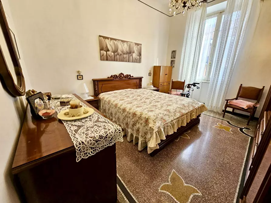 Immagine 12 di Appartamento in vendita  in Via Milano a Savona