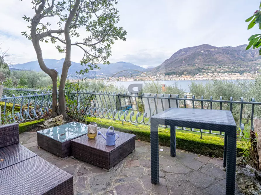 Immagine 1 di Appartamento in vendita  in VIA MAGNOLIE a San Felice Del Benaco