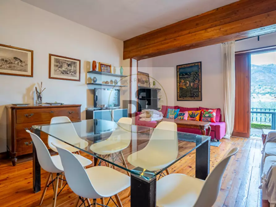 Immagine 2 di Appartamento in vendita  in VIA MAGNOLIE a San Felice Del Benaco