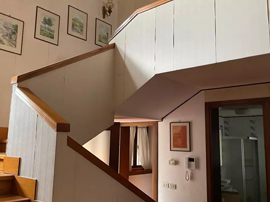 Immagine 11 di Casa bifamiliare in vendita  a Vicenza