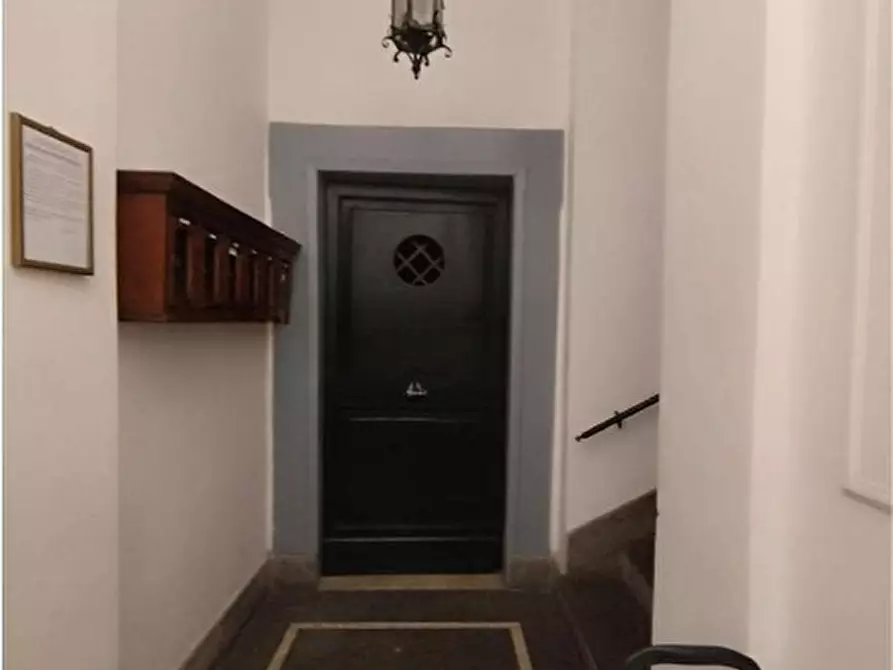 Immagine 4 di Appartamento in vendita  in VIA DELLA CHIESA NUOVA a Roma