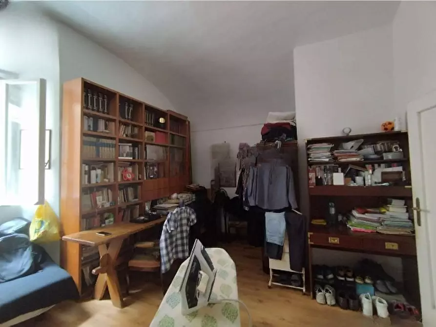 Immagine 8 di Appartamento in vendita  in VIA DELLA CHIESA NUOVA a Roma