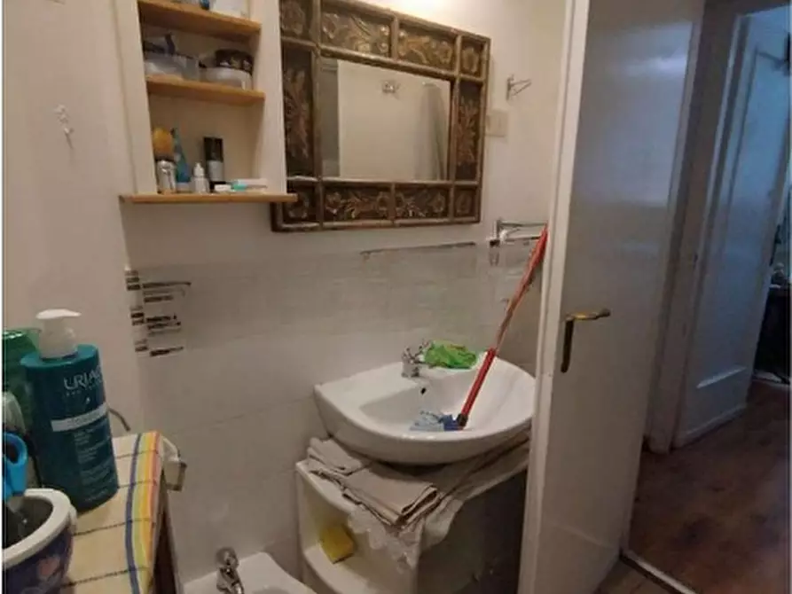 Immagine 19 di Appartamento in vendita  in VIA DELLA CHIESA NUOVA a Roma