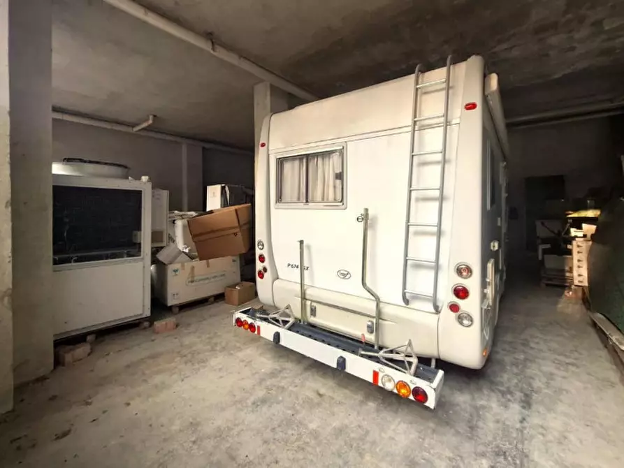 Immagine 3 di Magazzino in vendita  in Via Rio Lupo, 12060 Farigliano CN, Italia a Farigliano